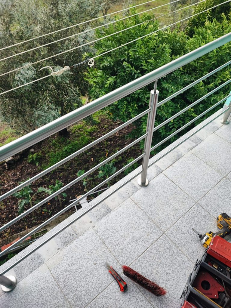 Guardas em INOX – Moimenta da Serra